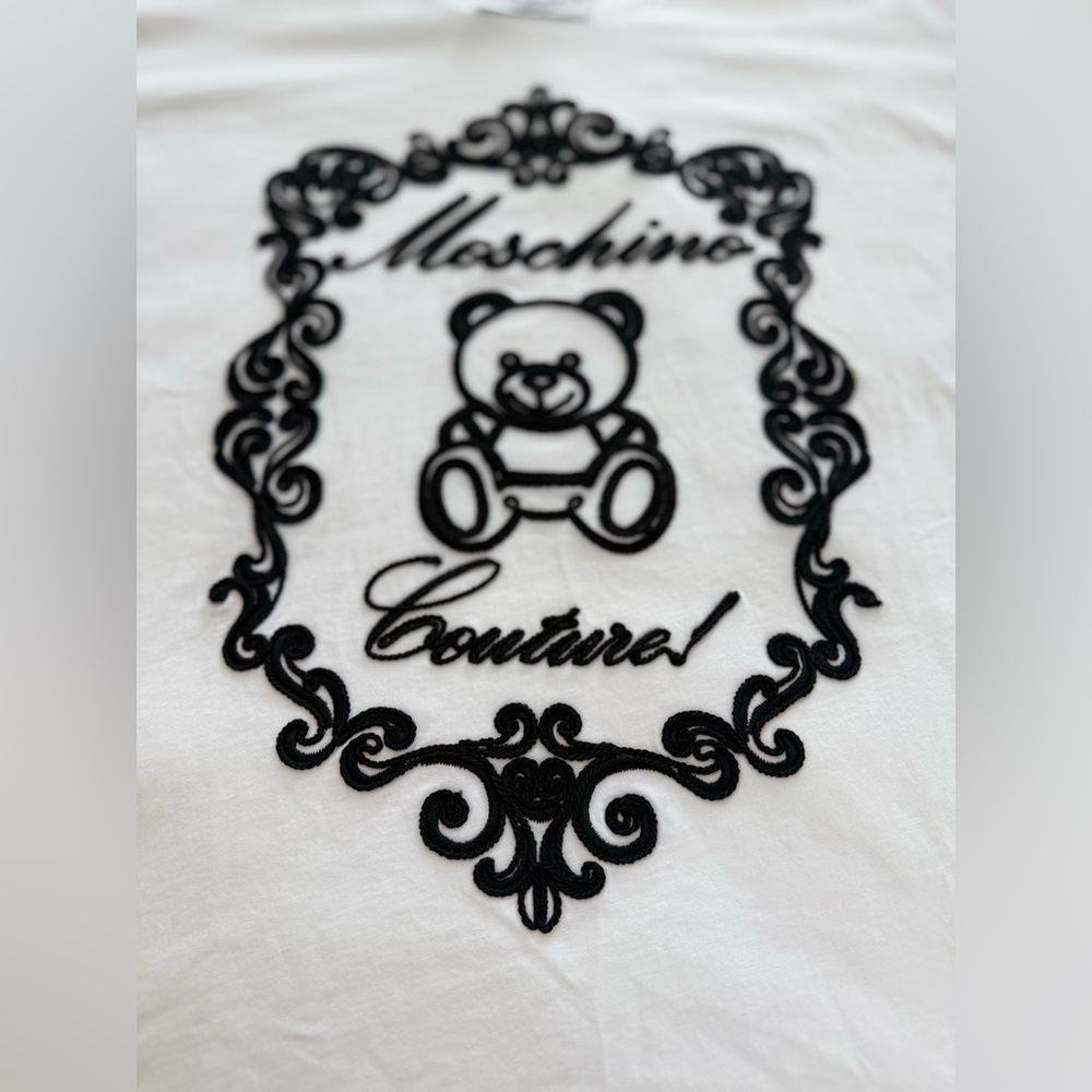 ✨ Moschino Couture Embroidered Teddy Bear T-Shirt | Made in Portugal Size S NWT - Picture 5 of 8